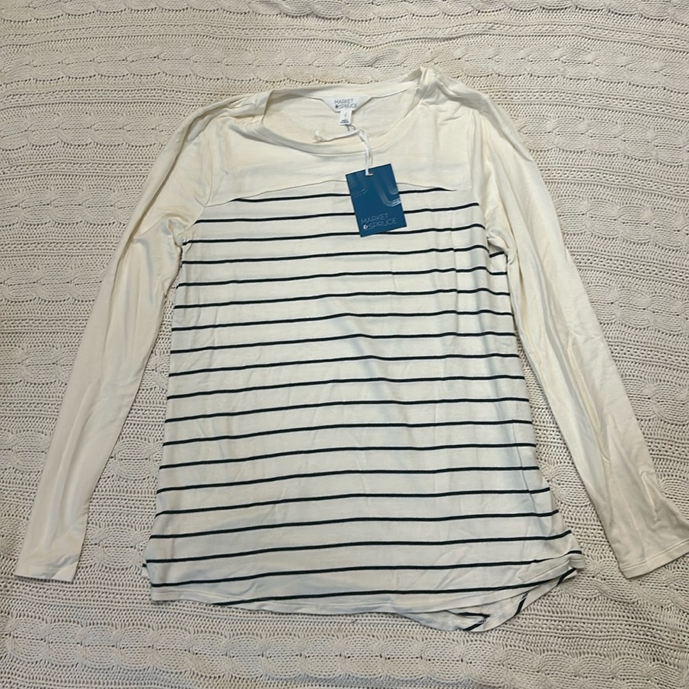 Market and spruce cream and dark grey stripped long sleeve shirt size large